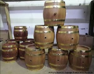 small whiskey casks with brass ring, hoops, loops