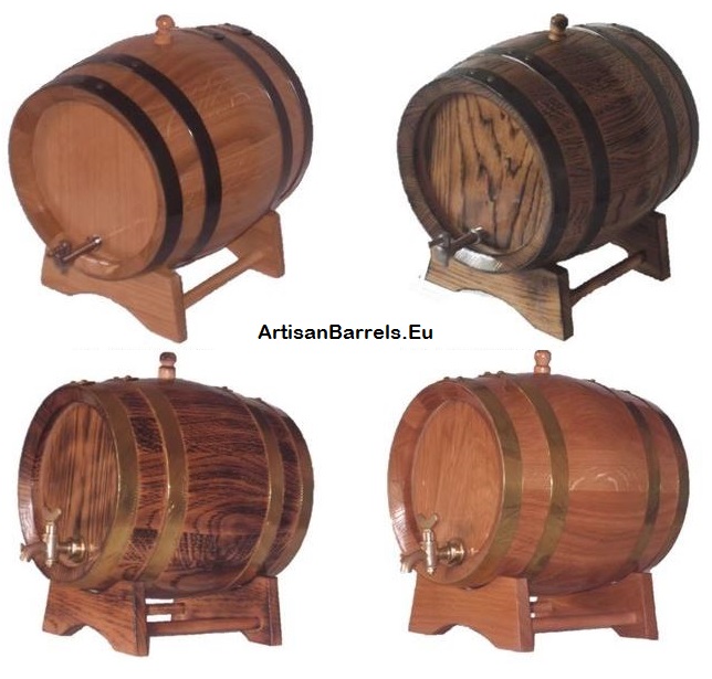 Small barrels with metal and brass tap